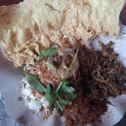 Nasi Pecel Daging Suwir