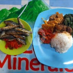 Nasi Ikan Bilih