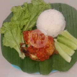 Nasi Ayam Sambal Bawang