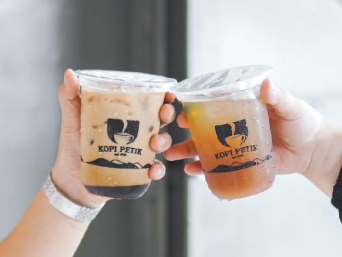 Kopi Petik, Tandem