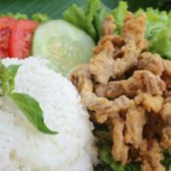 Nasi Lalapan Usus Crispy Sambal Ijo