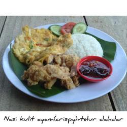 Nasi Kulit Ayam(crispy)   Telur Dahdar.