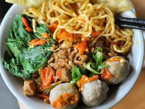 Mie Ayam And Bakso Mang Ade Cibadak Karangtengah Gofood