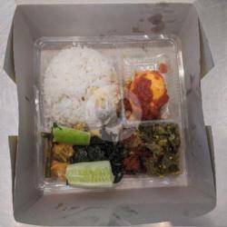 Telur Balado Box