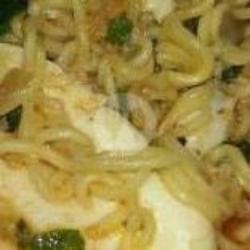 Mie Goreng Toping Ayam Telur