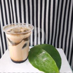 Cincau Hijau Susu Gula Aren Kecil