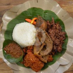 Nasi Gudeg Krecek Kepala