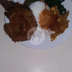 Nasi Ikan Mujair