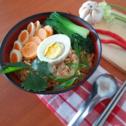 Mie Ramen Kuah Jumbo