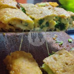 Martabak Mozarella Telor 2 Daging Ayam