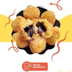 Bola Pisang Lumer