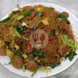 Bihun Goreng Bakso