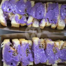 Roti Bakar Pastry Taro