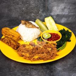 Nasi Tempong Telor Barendo