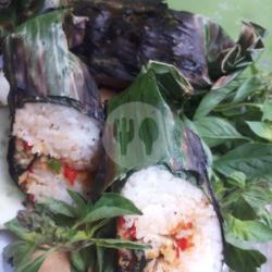 Nasi Bakar Sambal Sosis