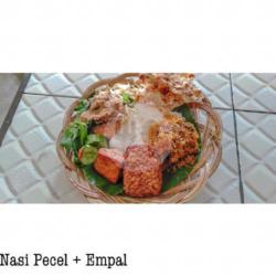 Nasi Pecel   Empal Serundeng