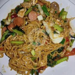 Mie Nyemek Indomie