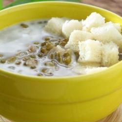 Bubur Kacang Ijo Dan Roti