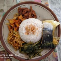 Nasi Rames Ikan Patin