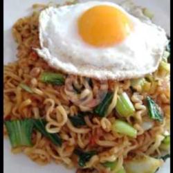 Indomie Goreng Telur