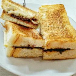 Roti Bakar Coklat Strawberry Blueberry