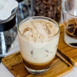 Iced Latte (kopi Arabica)