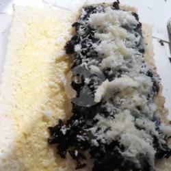 Ketan Hitam   Tiramisu Chruncy