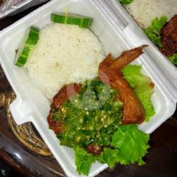 Ayam Penyet Cabe Ijoo