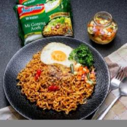 Indomie Aceh   Telor Ceplok   Baso Jumbo