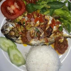 Nasi Ikan Kwe Bakar / Goreng Rica