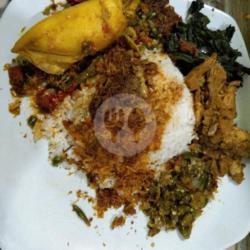 Nasi Gulai Cumi