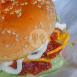 Kebab Burger Hot Saus Keju Pedas