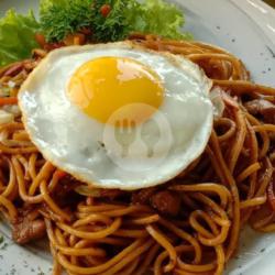 Chinese Style Fried Noodle