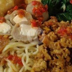 Mie Bakso Keju Campur