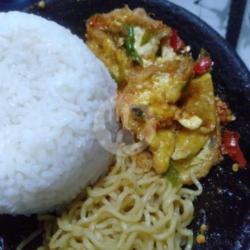 Indomie   Telor Geprek   Nasi