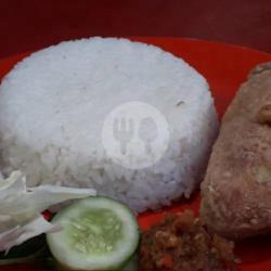Nasi Ayam Bakar / Goreng