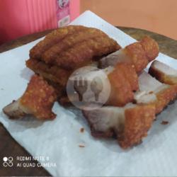 Babi Goreng Kulit Garing