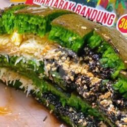 Martabak Bandung Spesial Pandan