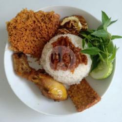 Ayam Goreng Kremes Sambal Bawang