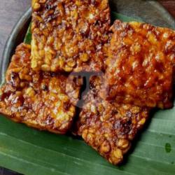 Tempe Bakar Pedas