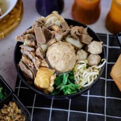 Mie Bakso Tulang Iga