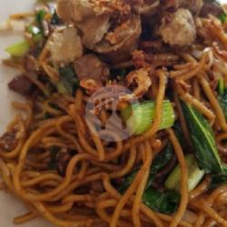 Mie Goreng Sapi