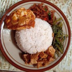 Paket 5 Bungkus Nasi Rames Telor Ceplok