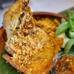 Ayam Goreng Kremes