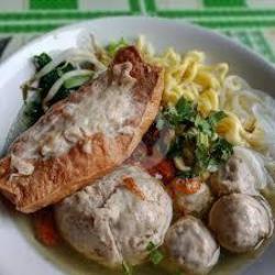 Bakso Urat   Pangsit Rebus