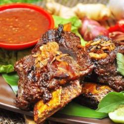 Iga Sapi Bakar Madu Sambal Rasanya Bikin Ketagihan