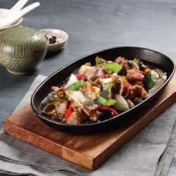 Hot Plate Black Pepper Beef