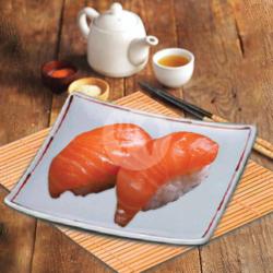 Salmon Nigiri