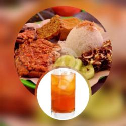 Ayam   Nasi   Tahu   Tempe   Teh Es