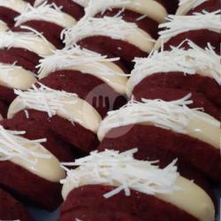 Kue Karet Red Velvet Fla Cheese